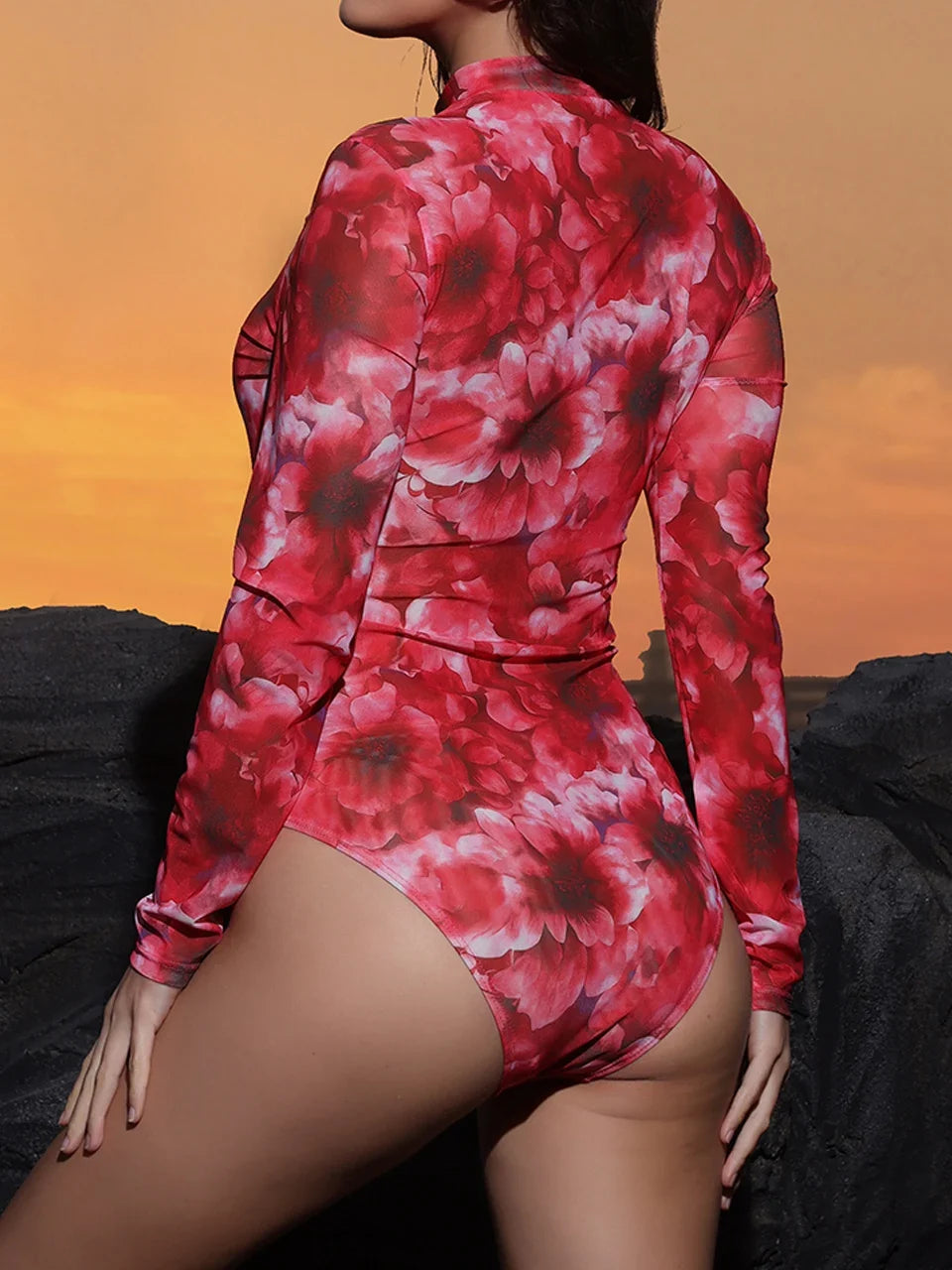 One Piece Sun Protection Swimwear 2026 Women Long Sleeved Print Swimsuit Female Sports Bathers Swimming Bodysuit Beach купальник