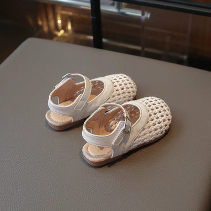 Little Girl Sandal Summer Beach Versatile Kids Princess Half Sandals Fashion Woven Style Children Causal Hollow-out Flat Shoes