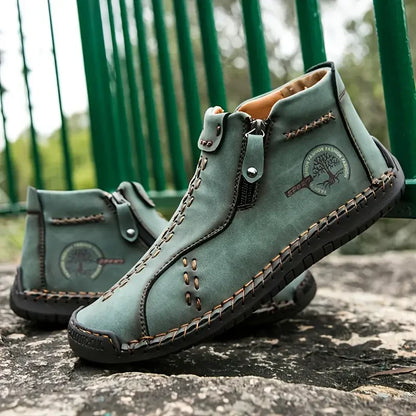 New Classic Handmade Leather Men Shoes Zipper Design Outdoor Sneakers Slip On Breathable Casual Shoes Leather Men Ankle Boots