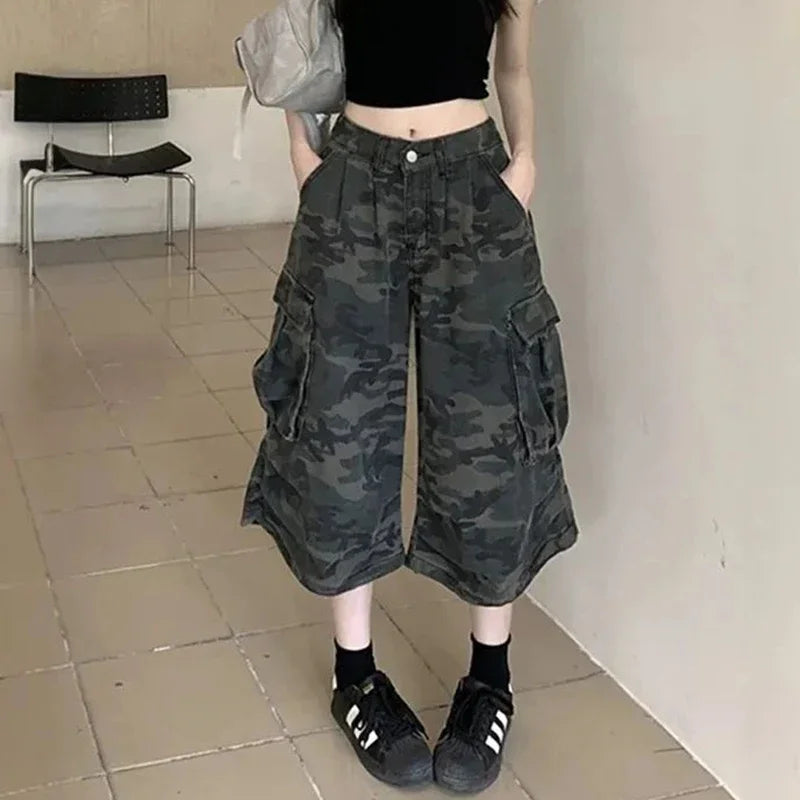 Lady Retro Fashion Baggy Capri Jeans Female High Waist Thin Denim Pants Girls Fashion Camouflage Straight Leg Trousers