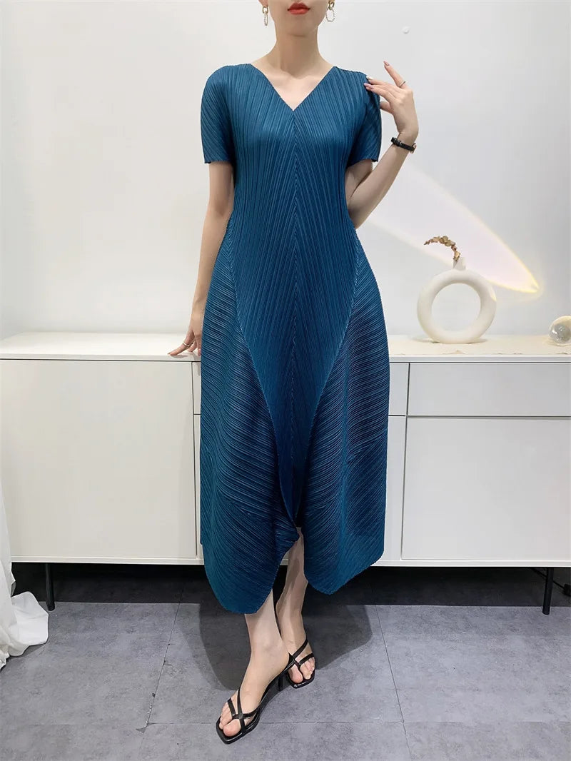 Miyake Bud Elegant Dresses for Women 2024 Autumn New Pleated Casual Fashion Solid Color Party Formal Occasion Dresses