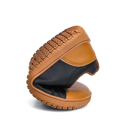Kids Barefoot Shoes Boys Girls Wide Toe Minimalist Fashion Sneakers Lightweight Hook Loop Artificial Leather Walking Flats
