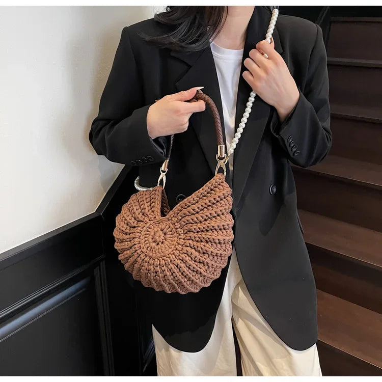 Fashion Conch Shaped Crochet Women Shoulde Bags Funny Cute Pearls Chains Handmade Weave Crossbody Bag Novelty Small Handbags