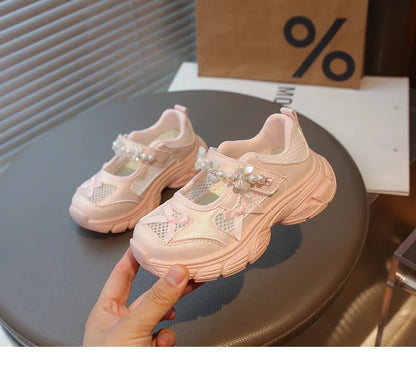 Girls Hollowed-out Mesh Sports Sneakers with Beaded Bow 2026 New Summer Toddler Barefoot Beach Shoes Platform Versatile Sandals