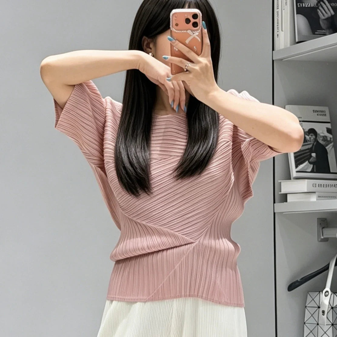 Miyake Pleated Top 2026 New Round Neck Short Sleeve Batwing T-Shirt Women Summer Lightweight Vacation Travel Women's Clothing