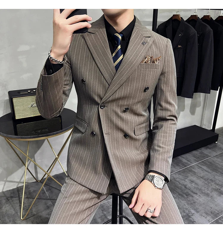 2025 High-quality Korean Version Slim-fit Business (Suit + Vest + Trousers) Striped Double-breasted Suit Three-piece Set