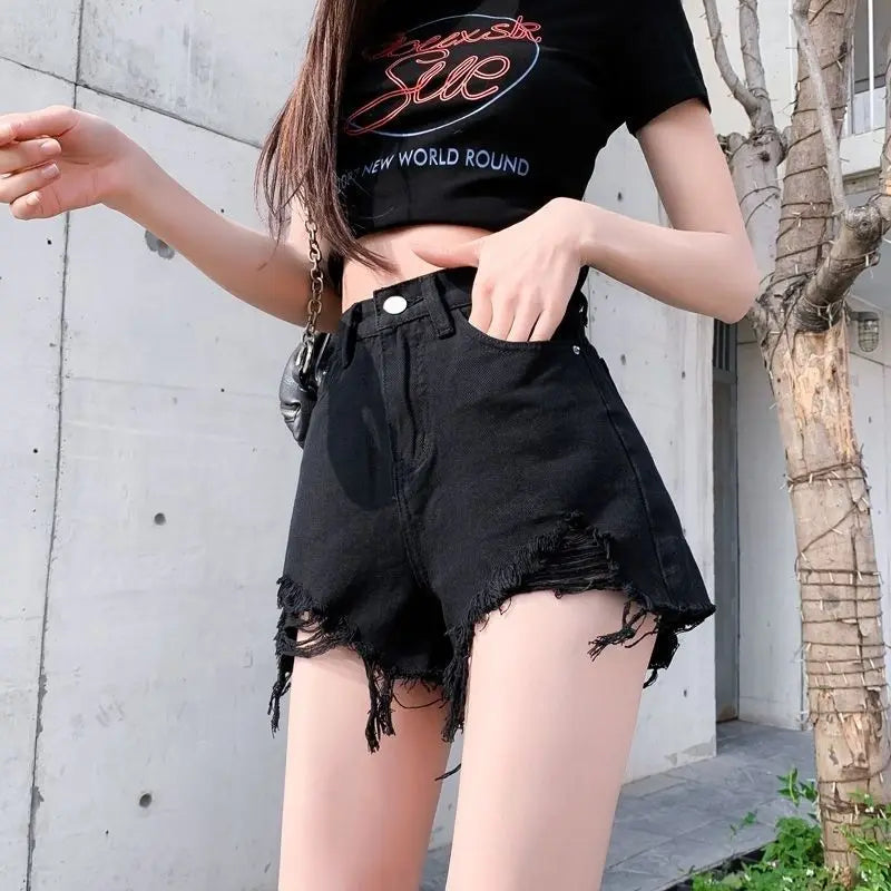 Black High-Waist A-Line Wide Leg Jeans Shorts for Women Summer 2026 Trendy Loose Fit Slimming Hot Pants Ladies Denim