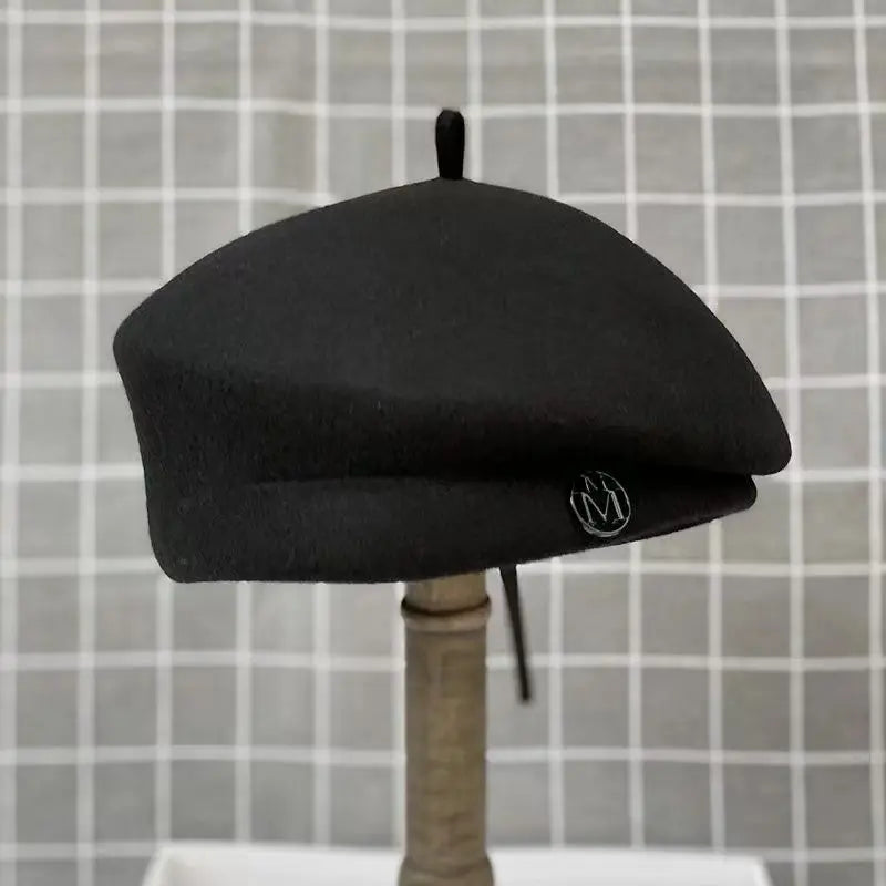 Classic Ladies Beret Hat Fancy Wool Felt Hat Warmer Winter Hat Cap White Black Women Fedora Hat Fascinator Pillbox Hat Formal