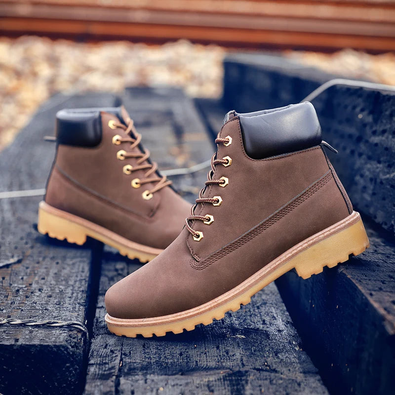 Designer Leather Mens Spring Fall Ankle Boots Trekking Yellow Coffee Designer Tactical Boots Outdoor for Men Work Shoes Sneakers