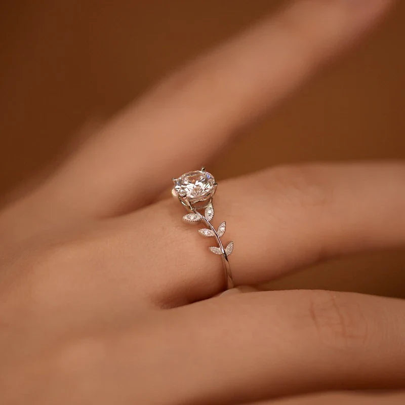 1CT Moissanite Diamond Rings Wedding Band for Women 925 Sterling Silver with Plated White Gold Bands Engagement Ring