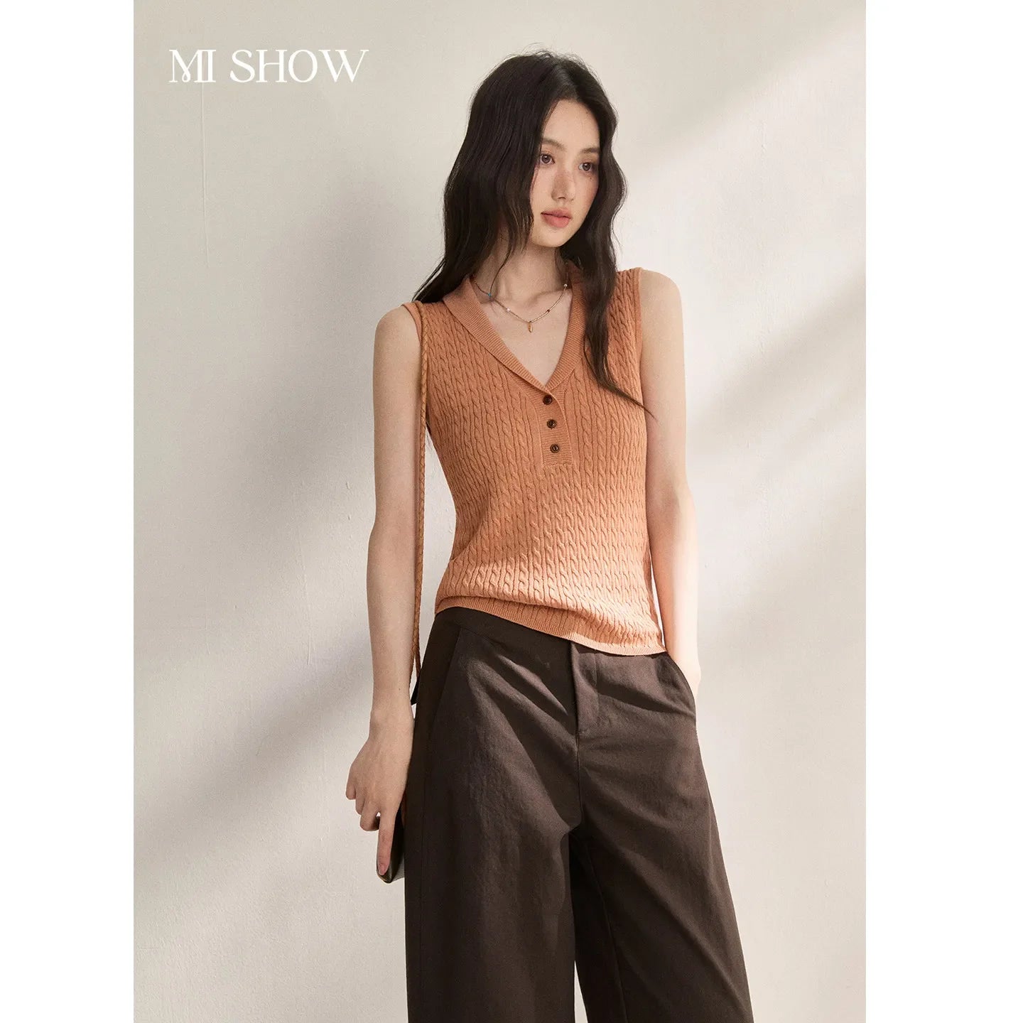 Women Cable Knit V-Neck Henley Tank Top Sleeveless Slim Knit Vest, Casual Basic Solid Tops for Spring Summer MXF25Z3115