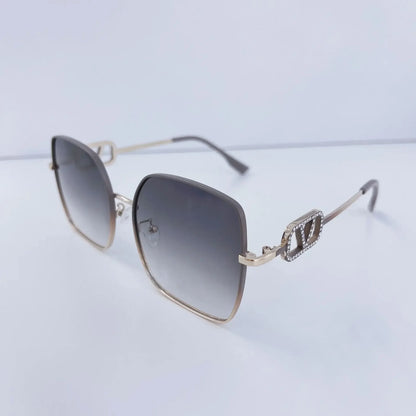 2025 New Fashion Metal Square Polarized Sun Glasses Women Luxury Diamond UV400 Sunglasses Ladies Oversized Eyewears Gafas De Sol