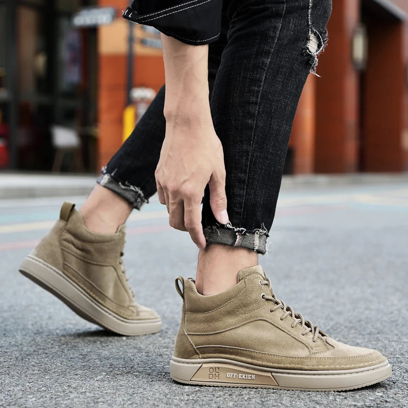 New Arrival Genuine Leather Men Ankle Boots  Design Warm Plush Fur Winter Sneakers Snow Casual Leather Shoes Outdoor Basic Boots