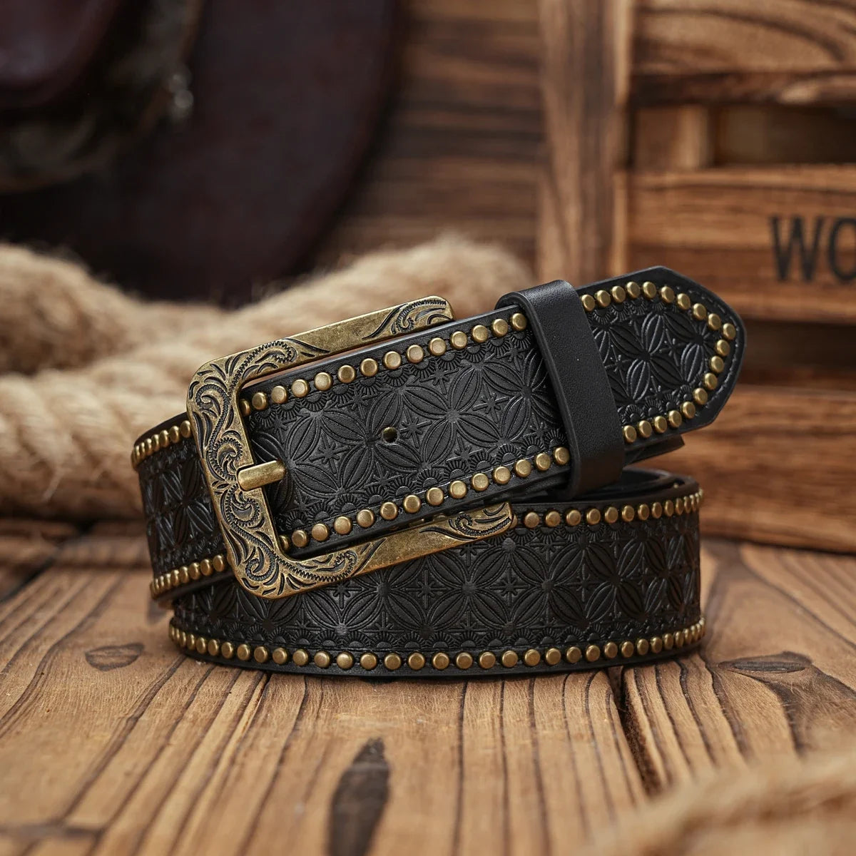 A Men's and Women's Casual Retro Belt Western Style! PU Leather Belt with Metal Buckle, Suitable for Daily Work Wear