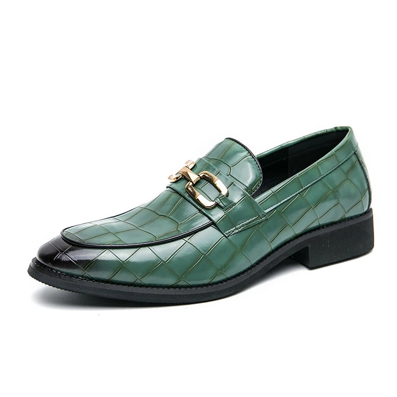 46 plus-size Metal Pressed Floral Loafers 2024 new merchant leather shoes men's casual pressed plaid leather pointy