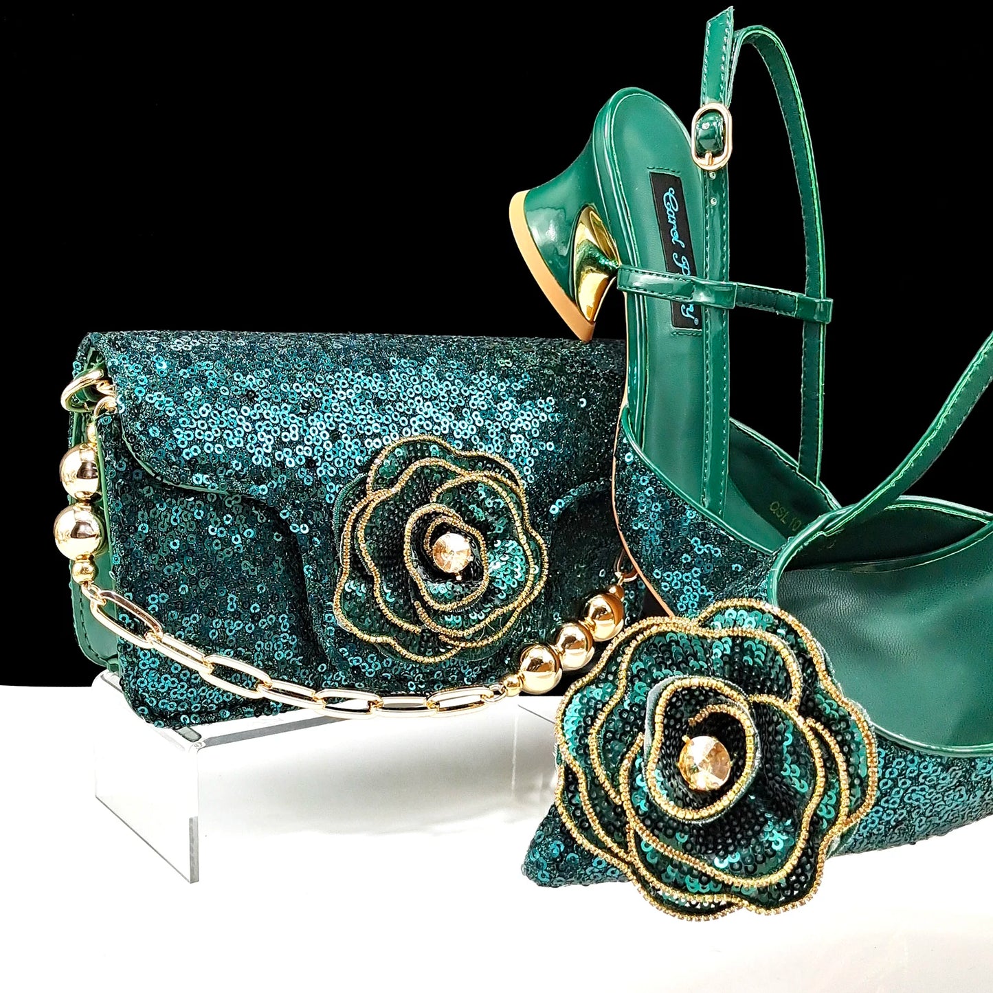 Shiny Gold Color Shoes and Bag Elegant Handbags and Medium Heel Shoes Beautiful Handmade Flowers For Wedding Party