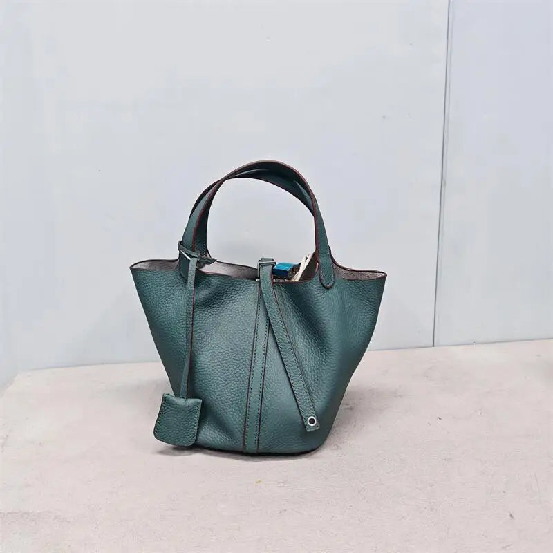 Top Layer Cowhide Leather Handbag European Sle Buet Bag Fre Vegetable Basket Ladies Handbag Soft Handle Casual Faion