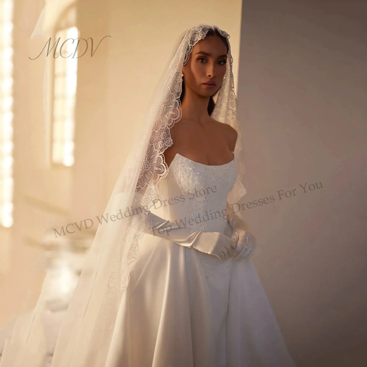 Princess Strapless Wedding Dresses A-Line Satin Beaded Lace Up Back Bride Prom Gown Backless Vintage Bridal Gowns Customized
