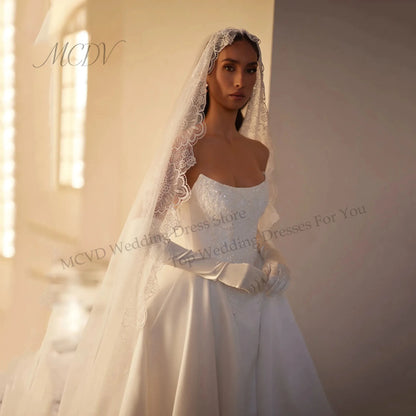 Princess Strapless Wedding Dresses A-Line Satin Beaded Lace Up Back Bride Prom Gown Backless Vintage Bridal Gowns Customized