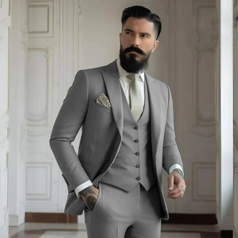 Champagne mens Tuxedo Wedding Suits For Men Bespoke Groom Wear Formal Fashion Men Suit Prom Party Blazer+Pants+Vest