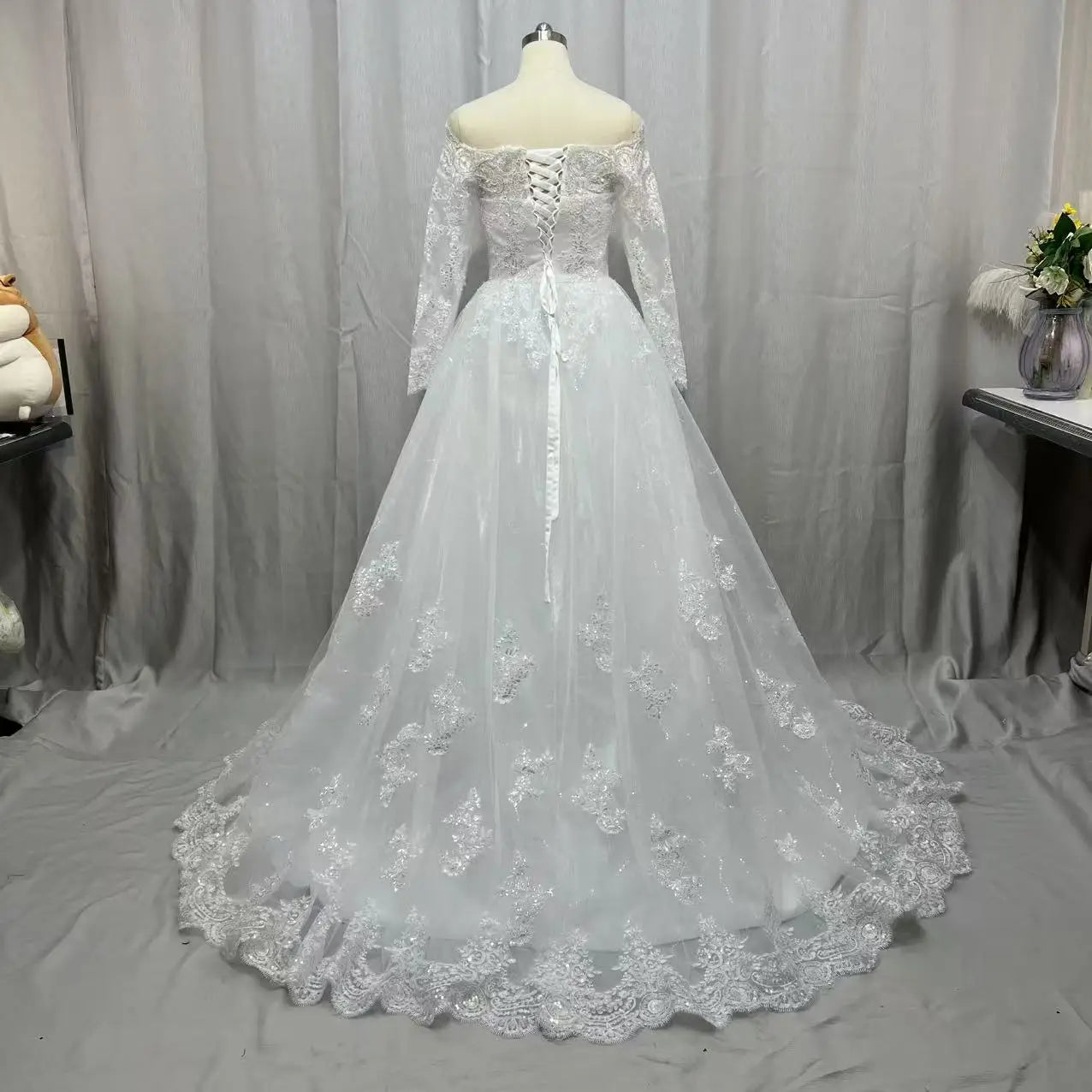 Customizead Ball Gown Wedding Dress Long Sleeves Lace Sequin Appliques Plus Size  Formal Bridal Dresses Princess Wedding Gowns
