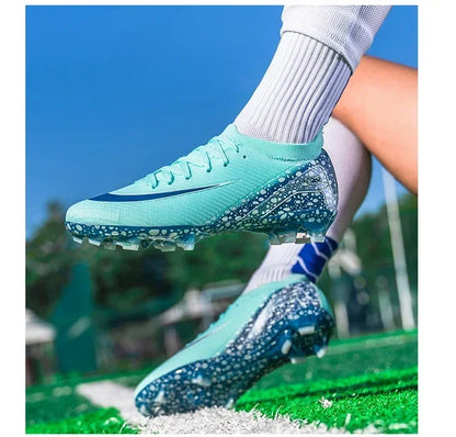 New Men Professional Football Boots Grass Soccer Shoes Outdoor Sport Non-Slip Training Shoes Match Sneakers Ultralight Unisex