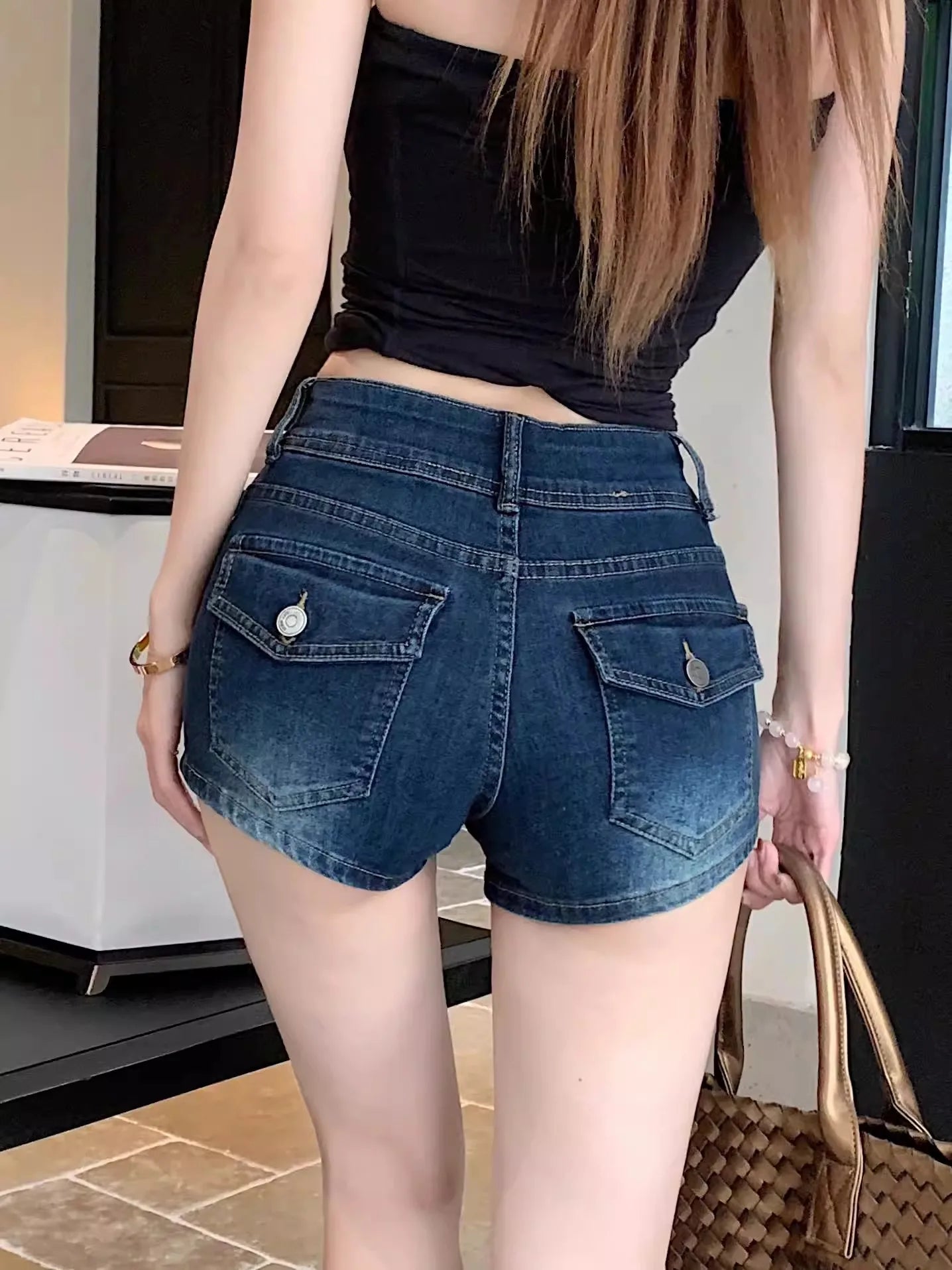 American Retro Deep Blue Low Waist Denim Shorts Women Summer 2026 New Style Slimming Hot Pants Tight Butt Short Skirt