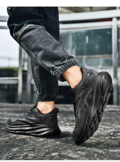 NEW Lightweight Safety Shoes Men Steel Toe Sneakers Anti-puncture Proof Breathable Work Safety Boots Man Comfortable Work Shoes