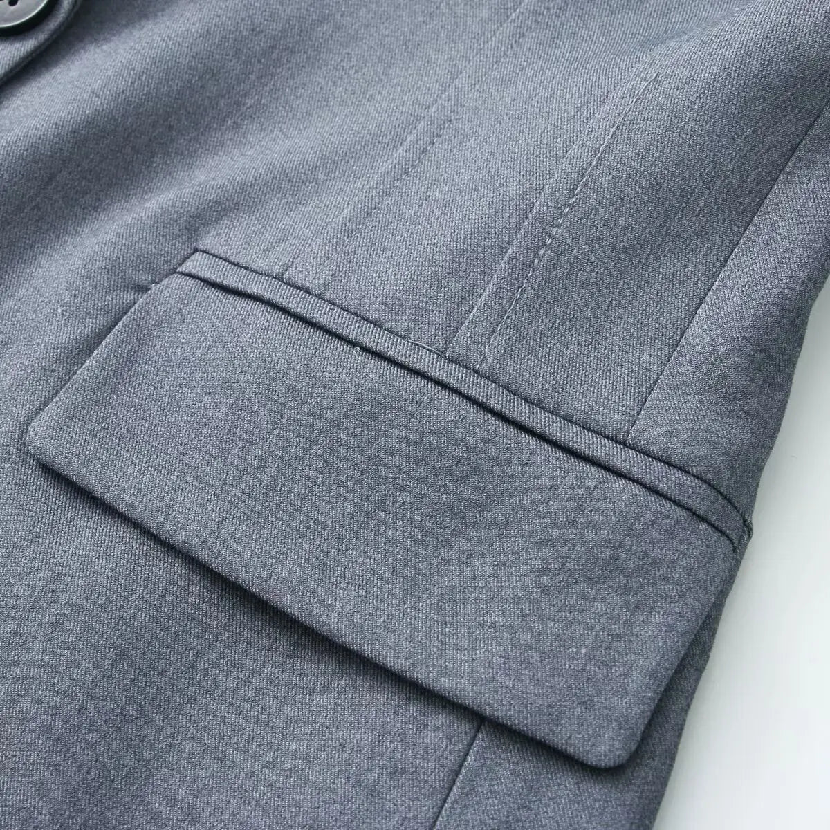 2026 New Office Women's Blazers & Jackets Fashion Slim Elegant Spring Women's Jacket Chic Young Commuter Warm Long Sleeve Blazer