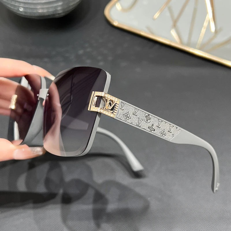 2025 Polarized Square Sunglasses Women Trendy Luxury Sun Glasses New Vintage Leather Print Glitter Eyewears UV400 Gafas De Sol