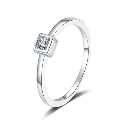 0.3CT 3*3MM Princess Cut Moissanite Rings for Women 100% Sterling Silver 925 Plated 18k Party Classic Jewelry Wholesale