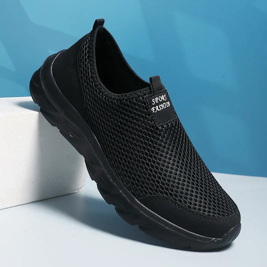 Lightweight Men Casual Shoes Breathable Slip on Male Casual Sneakers Anti-slip Men's Flats Outdoor Walking Shoes Size 38-46