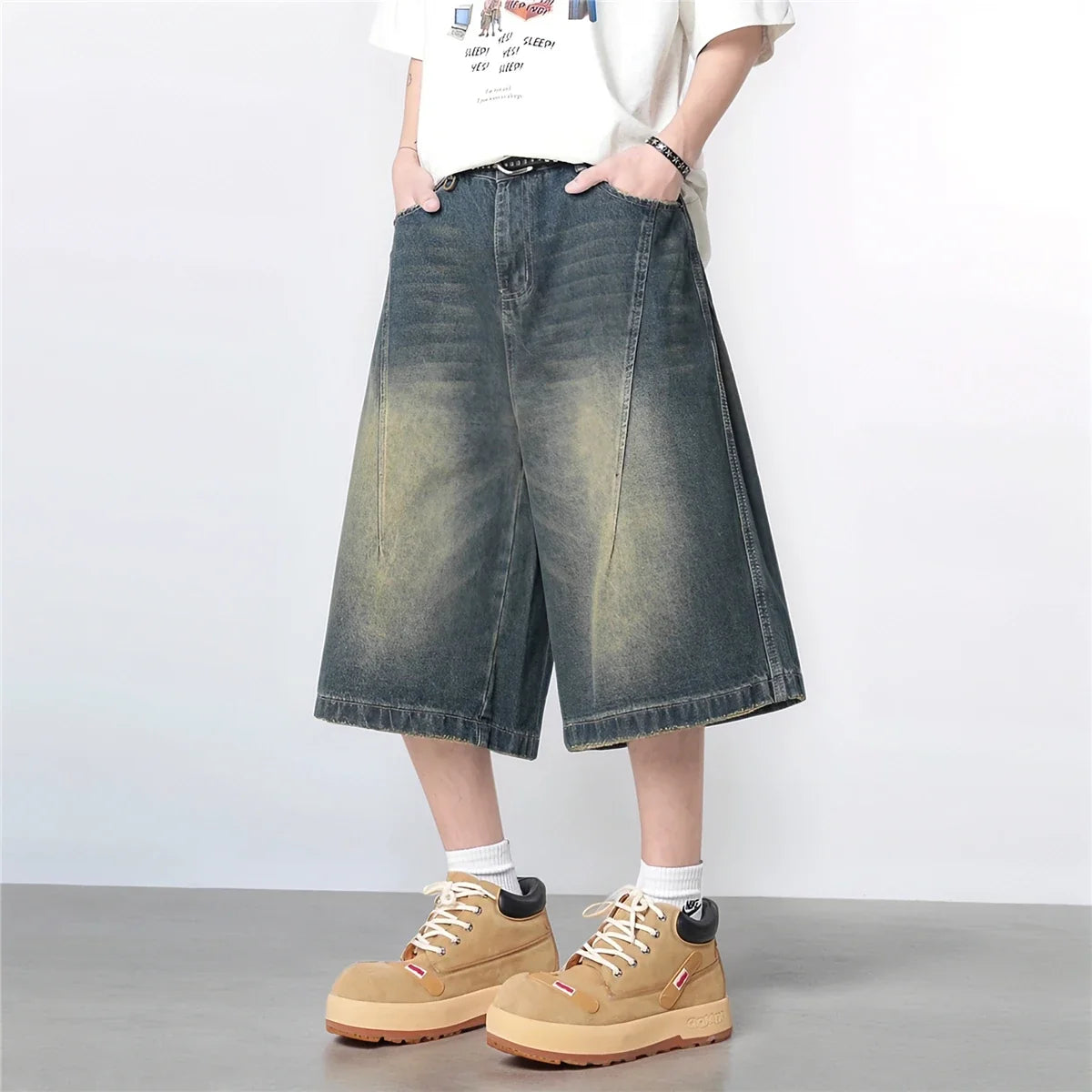 Vintage Washed Gradient Denim Mid-Rise Shorts with Streetwear Loose Wide Leg Fit for Summer Breathability