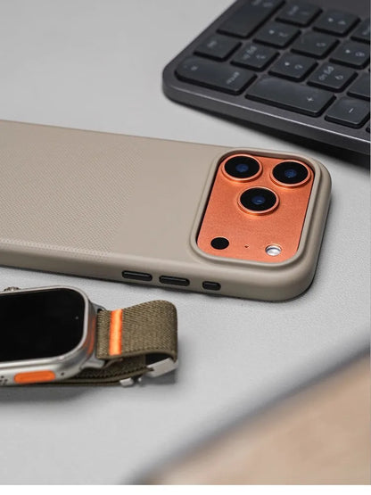 جراب هاتف مغناطيسي مضاد للسقوط بنمط نقطي بملمس طبيعي لهاتف iPhone 17 Pro Max متوافق مع MagSafe مع غطاء حماية بزر التحكم بالكاميرا