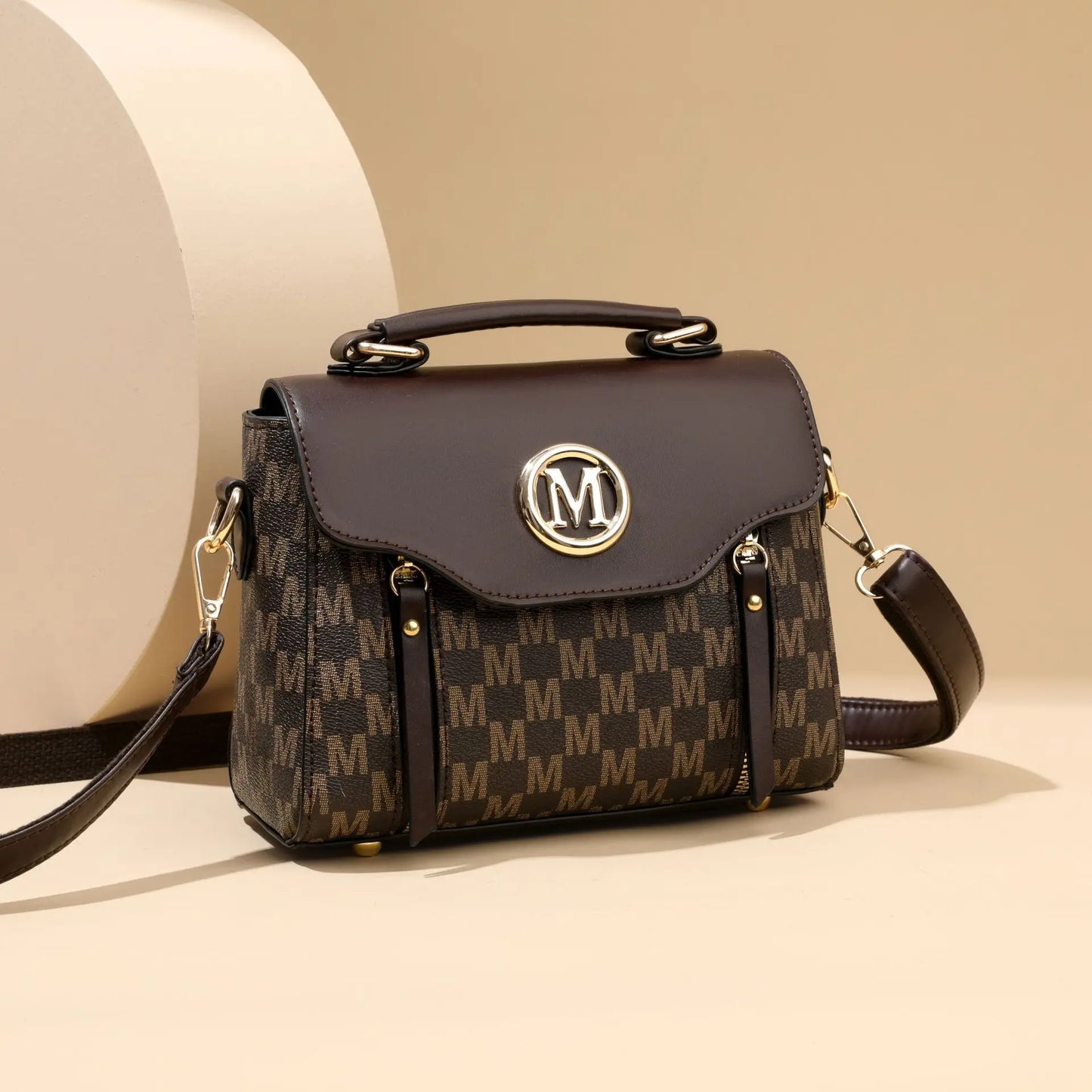 Vintage Women's Tote Bag Stylish PU Handbag Shoulder Bag with Golden Letter "M" Design Detachable Strap Perfect for Everyday Use