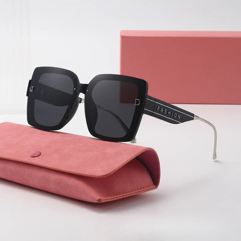2025 New Polarized Letter Sun Glasses Legs High-end Sunglasses Women's European and American Sunscreen Retro Sunglass Gafas