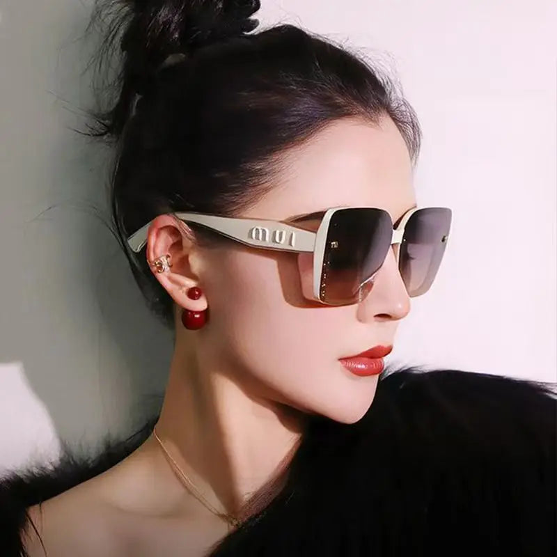 2026 New Luxury Square Sunglasses for Women Sun Glasses Oversized Frame UV400 Protection Trendy Shades for Driving Daily Wear