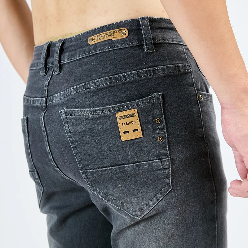 2025 Autumn New Men's Slim Elastic Jeans Fashion Korean Small Straight Pencil Pants Soft Comfortable Casual Green Denim Pants