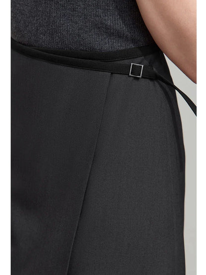 Minimalist Women's Skirt 2025 Spring New Office Lady Versatile Fashion Asymmetric Wrinkle A-line Half-body Skirt 12511092
