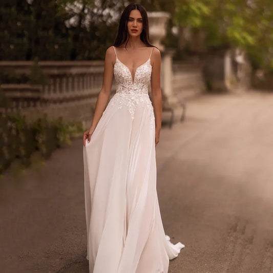 Sexy Beach Wedding Dress Boho Bridal Gown Customized Spaghetti Straps V Neck Sequined Applique Chiffon Backless Bride Dresses