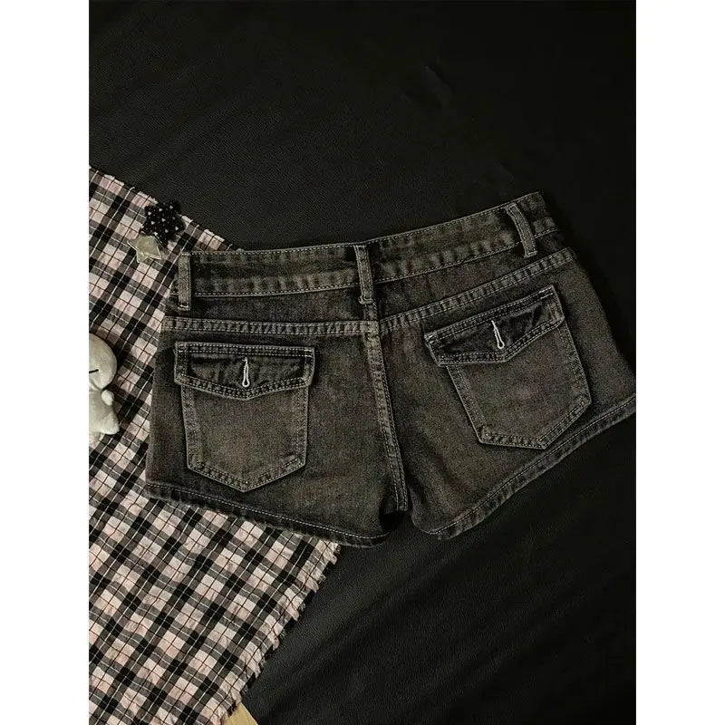 2026 Summer New Cute Hot Diamond Denim Low Waist Super Shorts Female Slim Black Gray Tight Y2k Shorts Hot Pants