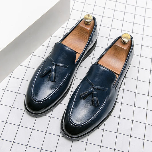 Size:38-46 American Academy Style Fringe Loafers for Men Men's Bottoms Casual Shoes Outdoor Fashion Blue Patent Leather Shoes