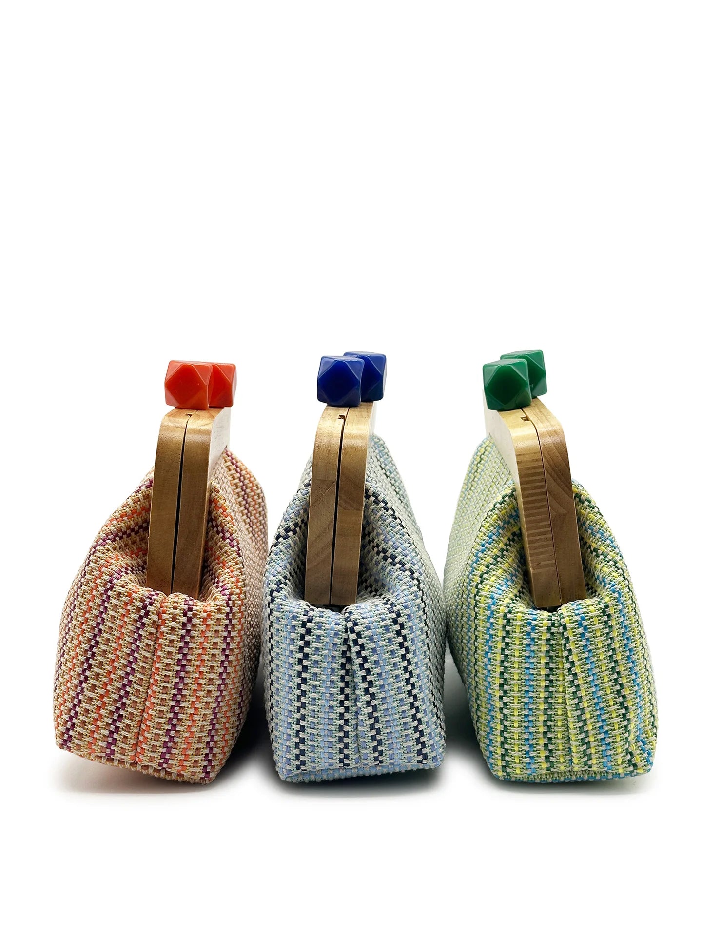 Colorful Striped PP Straw Clucth Bag for Women Wooden Clip Shell Shoulder Crossbody Bags Casual Weave Summer Beach Bag 2026