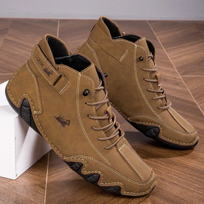 Outdoor Hiking Shoes with Wear-resistant High Top Design Sports Shoes with Comfortable Foot Feel Casual Life 2025 White Boots