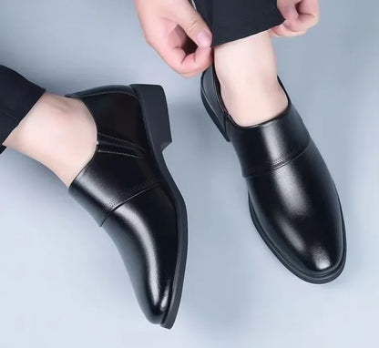2026 New Men's Shoes Soft Leather Soft Sole Comfortable Fashion Business Casual Leather Shoes Black Footwear