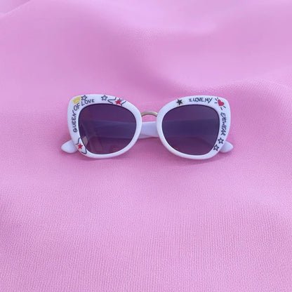 Ins 2025 New Hand-drawn Graffiti Sunglasses Unique Text Personality Fashion Sun Glasses Women Men Cat Eye Gafas De Sol UV400