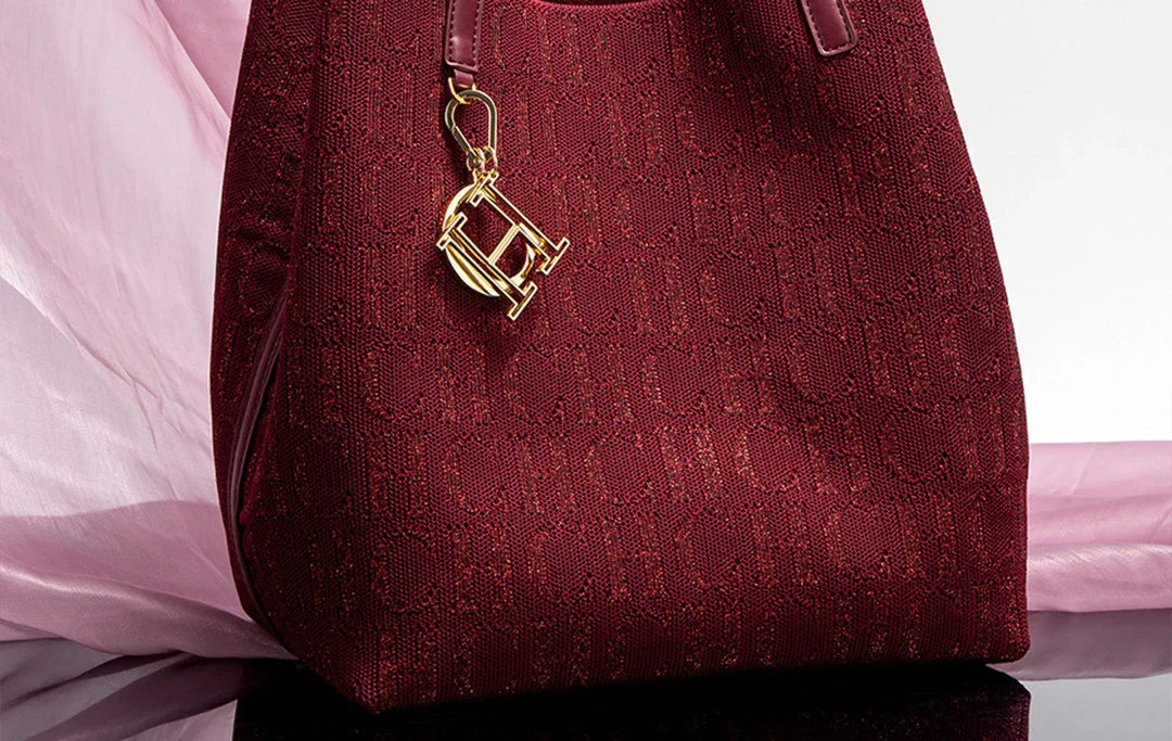 Women's Shoulder Bag Simple Solid Color Gold Letter Printed Design Women's Large Capacity Daily Commuter Bag Women's Handbag