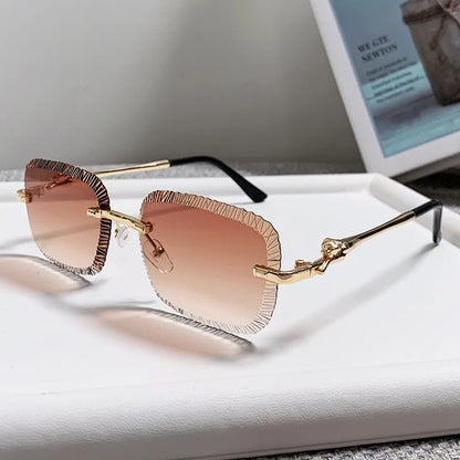 2025 European and American Fashion New Frameless Sunglasses Women Men Ins Square Eopard Head Metal Sun Glasses Ladies UV400