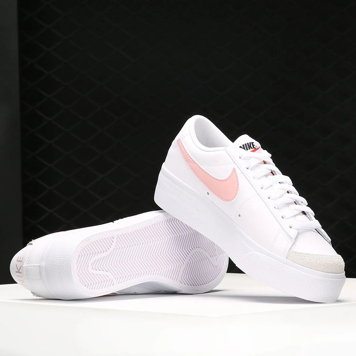 Official Women's Blazer Low-Top Comfortable Casual Sneakers DJ0292-103