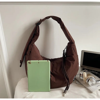 New Comfortable and Versatile Texture Hobo Bags Women Crossbody Bags Large Capacity Lightweight Casual Storage Bags Fashionable